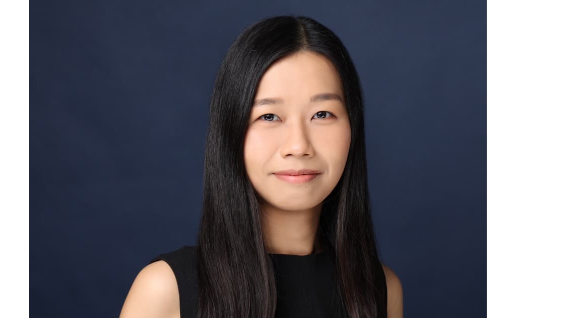 鄧穎楠女士